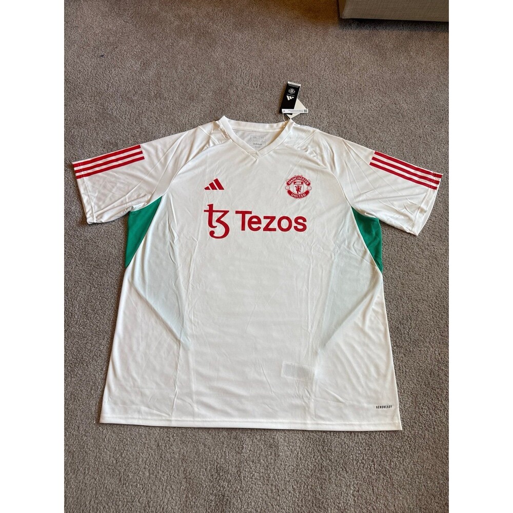 Manchester United Adidas Men’s NWT Soccer Jersey Size 2XL